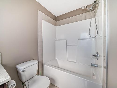 12722 127 Avenue Nw, Edmonton, AB - Indoor Photo Showing Bathroom