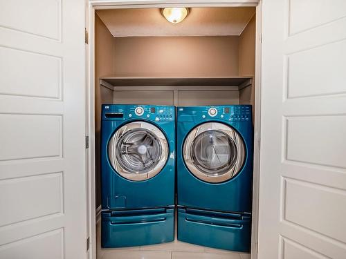 12722 127 Avenue Nw, Edmonton, AB - Indoor Photo Showing Laundry Room