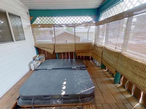 4815 51 Avenue, Breton, AB - Indoor Photo Showing Other Room