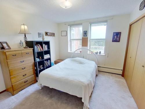 165016 Township Road 534, Rural Lamont County, AB - Indoor Photo Showing Bedroom