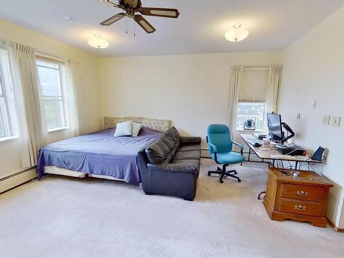 165016 Township Road 534, Rural Lamont County, AB - Indoor Photo Showing Bedroom