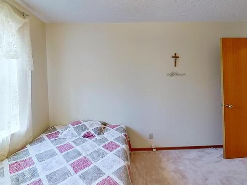 165016 Township Road 534, Rural Lamont County, AB - Indoor Photo Showing Bedroom