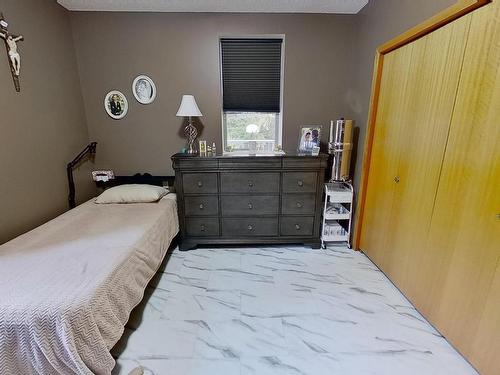 165016 Township Road 534, Rural Lamont County, AB - Indoor Photo Showing Bedroom