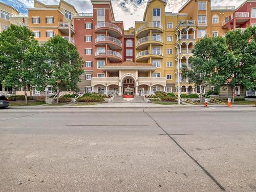 117 10333 112 Street, Edmonton, AB - Outdoor With Facade