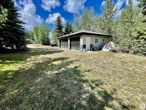 6 Village West, Rural Wetaskiwin County, AB 