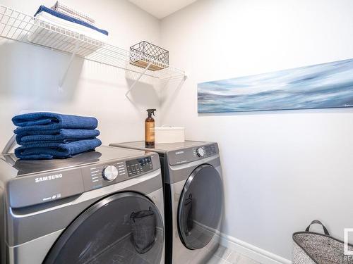 9 Empress Way, Spruce Grove, AB - Indoor Photo Showing Laundry Room