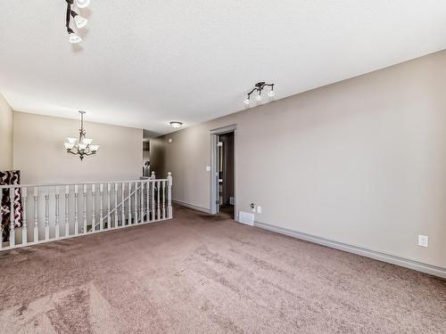 3342 18A Avenue, Edmonton, AB - Indoor Photo Showing Other Room