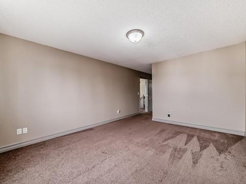 3342 18A Avenue, Edmonton, AB - Indoor Photo Showing Other Room