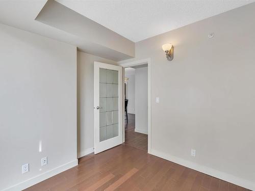 #203 10046 117 St Nw, Edmonton, AB 