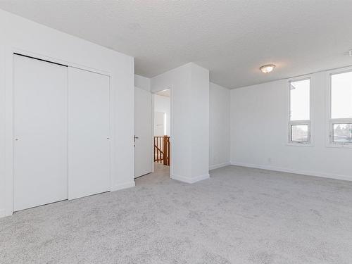 4828 122A Street, Edmonton, AB - Indoor Photo Showing Other Room