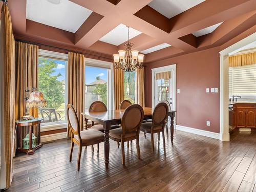 1924 121 Street Sw, Edmonton, AB - Indoor Photo Showing Dining Room