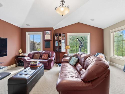 1924 121 Street Sw, Edmonton, AB - Indoor Photo Showing Living Room