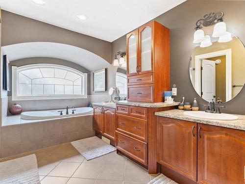 1924 121 Street Sw, Edmonton, AB - Indoor Photo Showing Bathroom