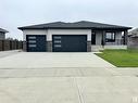 6 Hayfield Grove, Ardrossan, AB  - Outdoor 