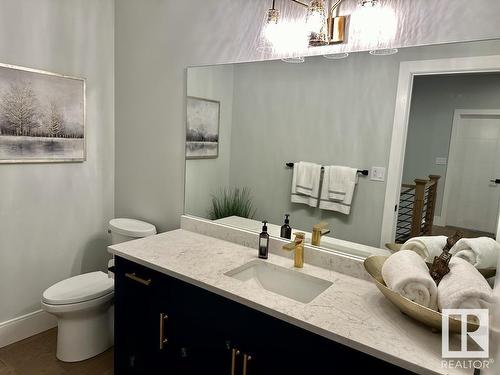 6 Hayfield Grove, Ardrossan, AB - Indoor Photo Showing Bathroom