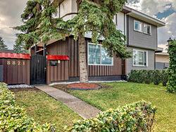 8821 137 AV NW NW  Edmonton, AB T5E 1Y3