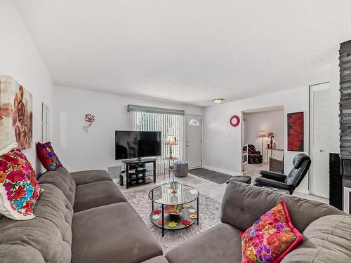 106 Surrey Gd Nw, Edmonton, AB 