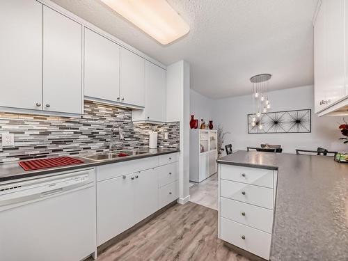 106 Surrey Gd Nw, Edmonton, AB 