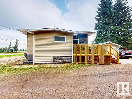 4601 48 St, Bruderheim, AB 