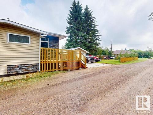 4601 48 St, Bruderheim, AB 