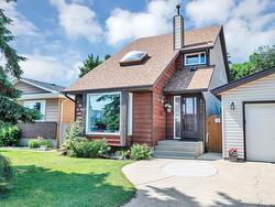 1412 35 ST NW  Edmonton, AB T6L 3E8