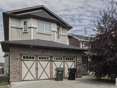 8004 Ellesmere Ln, Sherwood Park, AB 