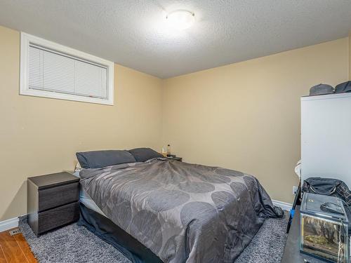 11322 51 Street, Edmonton, AB - Indoor Photo Showing Bedroom