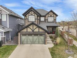 3704 KIDD CR SW  Edmonton, AB T6W 2R2