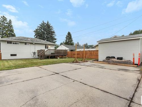 11022 157 St Nw, Edmonton, AB 