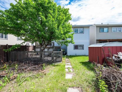 17426 96 St Nw, Edmonton, AB 