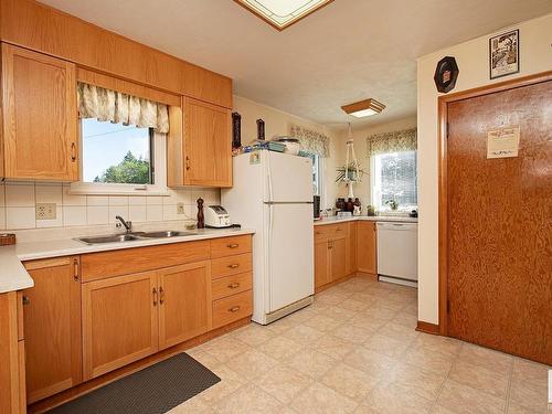 1, 24430 Twp Rd 552, Rural Sturgeon County, AB - Indoor Photo Showing Kitchen With Double Sink