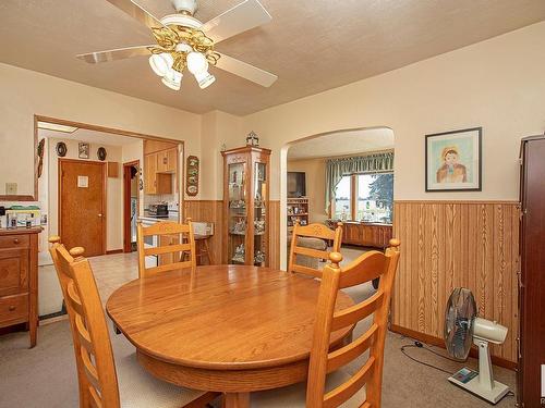 1, 24430 Twp Rd 552, Rural Sturgeon County, AB - Indoor Photo Showing Dining Room