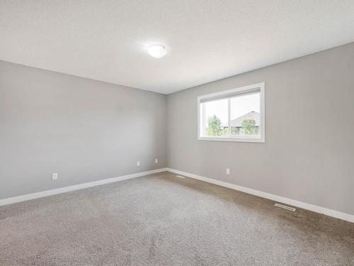 2012 Blue Jay Court Nw, Edmonton, AB 