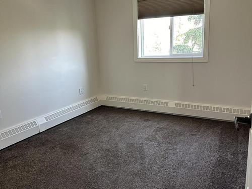 446 10636 120 Street, Edmonton, AB - Indoor Photo Showing Other Room