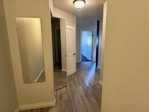 446 10636 120 Street, Edmonton, AB - Indoor