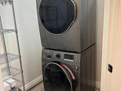 446 10636 120 Street, Edmonton, AB - Indoor Photo Showing Laundry Room