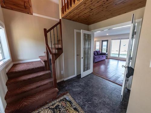 102 Parkins Avenue, Rural Lac Ste. Anne County, AB - Indoor Photo Showing Other Room