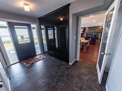 102 Parkins Avenue, Rural Lac Ste. Anne County, AB - Indoor Photo Showing Other Room