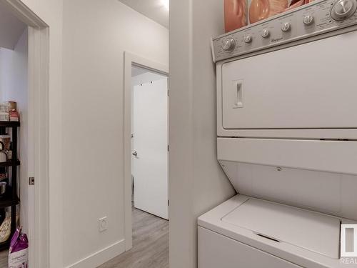 8718 150 Street, Edmonton, AB - Indoor Photo Showing Laundry Room