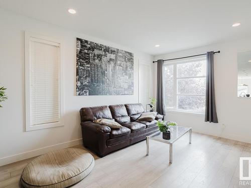 8720 150 Street, Edmonton, AB - Indoor Photo Showing Living Room