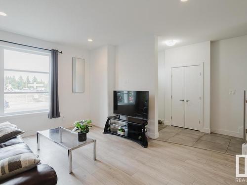 8720 150 Street, Edmonton, AB - Indoor Photo Showing Living Room