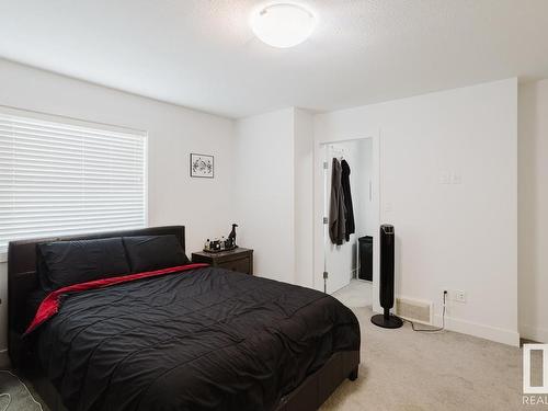 8720 150 Street, Edmonton, AB - Indoor Photo Showing Bedroom