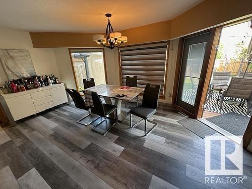 9533 150 Street Nw, Edmonton, AB - Indoor Photo Showing Dining Room