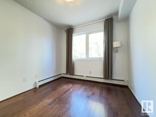 308 10403 98 Avenue, Edmonton, AB - Indoor Photo Showing Other Room