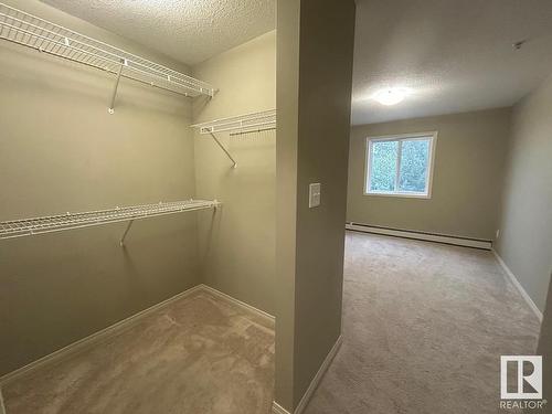 211 4903 47 Avenue, Stony Plain, AB - Indoor With Storage