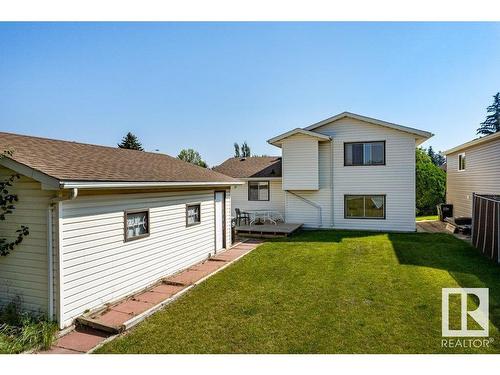 3912 57 St Nw, Edmonton, AB 