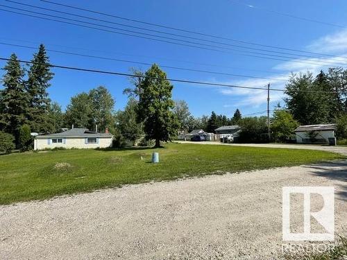 4623 50 Ave, Rural Lac Ste. Anne County, AB 