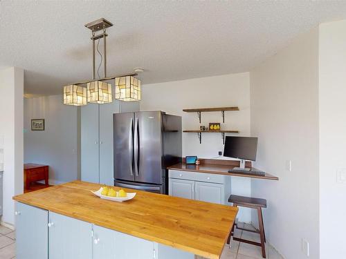 51 53026 Hghway 31, Rural Parkland County, AB - Indoor Photo Showing Kitchen