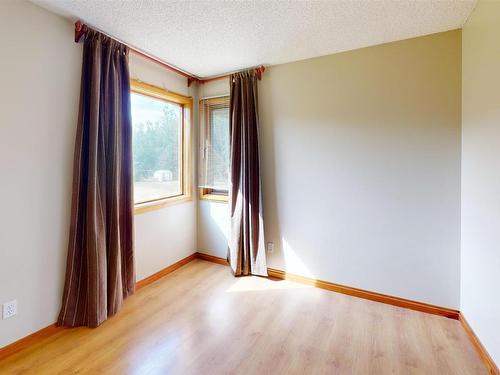 51 53026 Hghway 31, Rural Parkland County, AB - Indoor Photo Showing Other Room