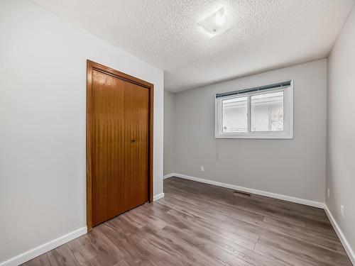 13028 65 St Nw, Edmonton, AB 